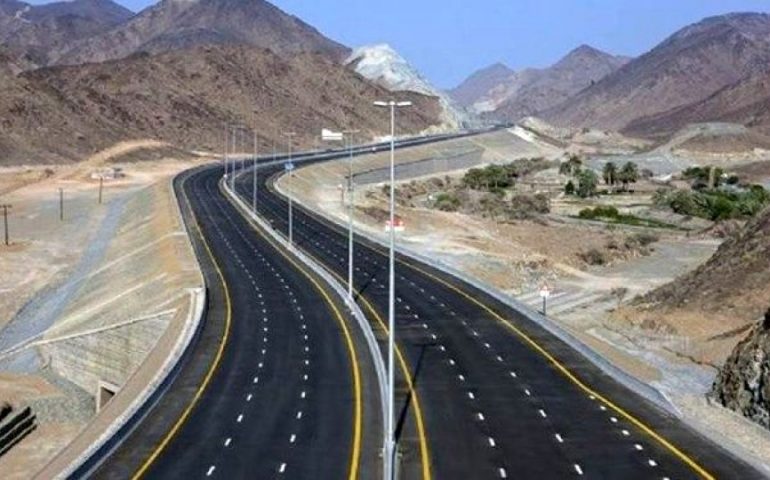 در بخش ریلی چه پروژههایی امسال در دست بهرهبرداری دارید؟